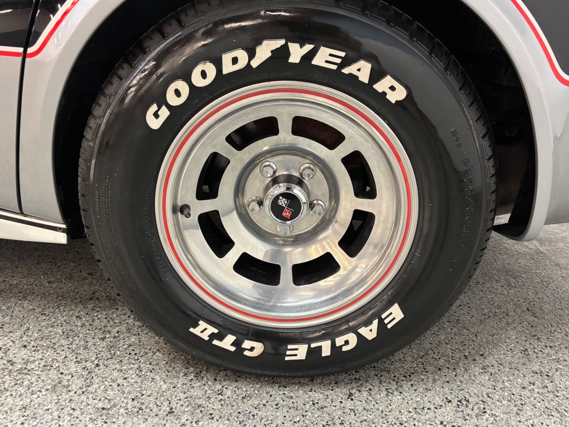 1978 Chevrolet Corvette Indy 500 Pace Car, foto 11