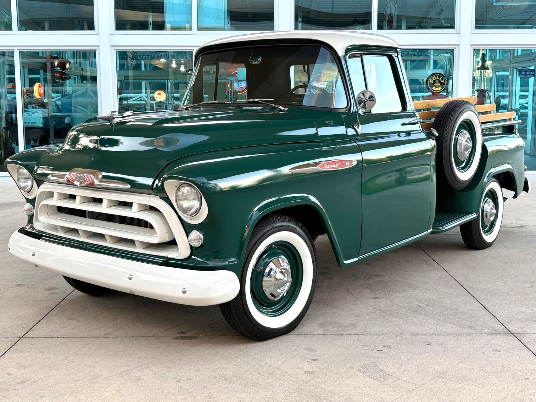 1957 Chevrolet 3100 Pickup, foto 1