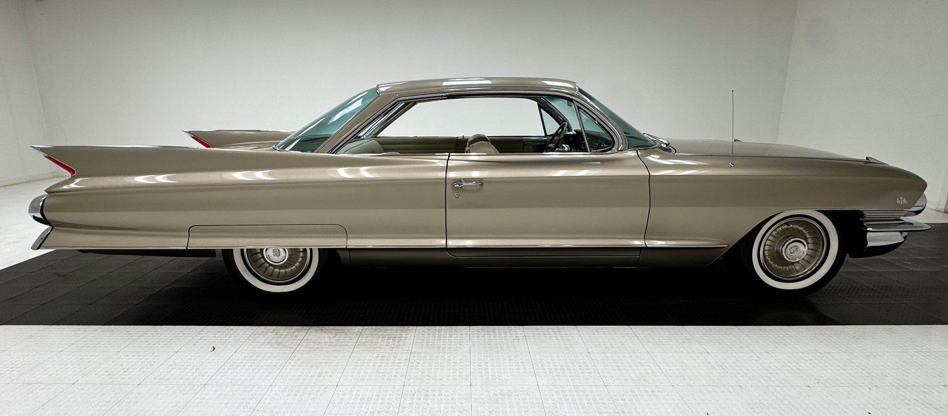 1961 Cadillac Series 63 Coupe DeVille, foto 6