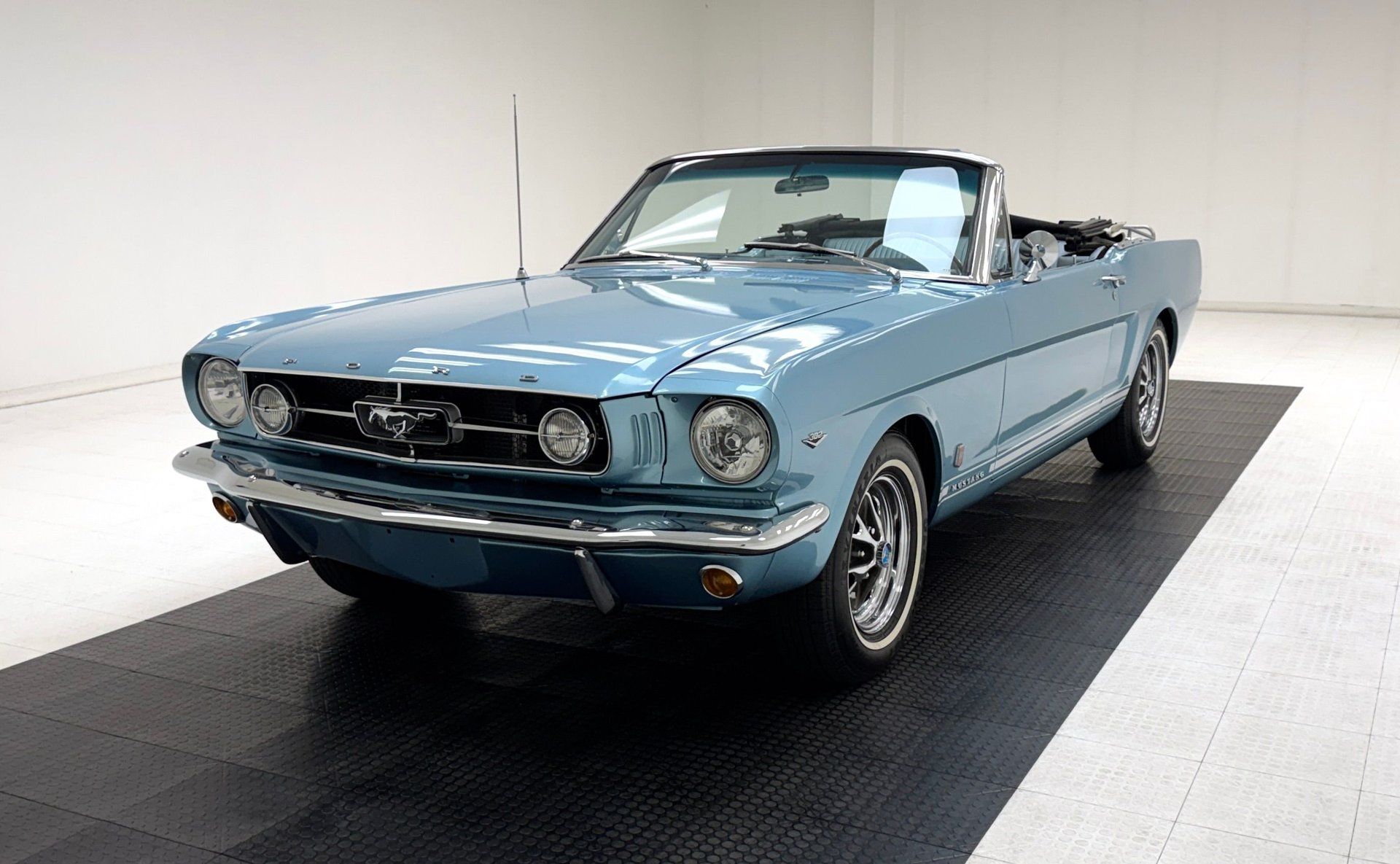 1965 Ford Mustang Convertible, foto 2