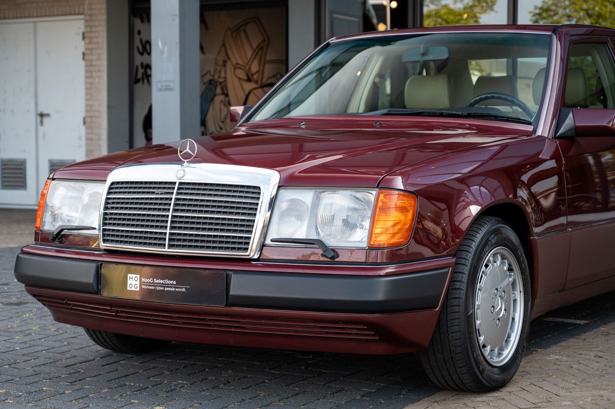 1991 Mercedes-Benz E-Klasse 300E-24 W124, foto 2