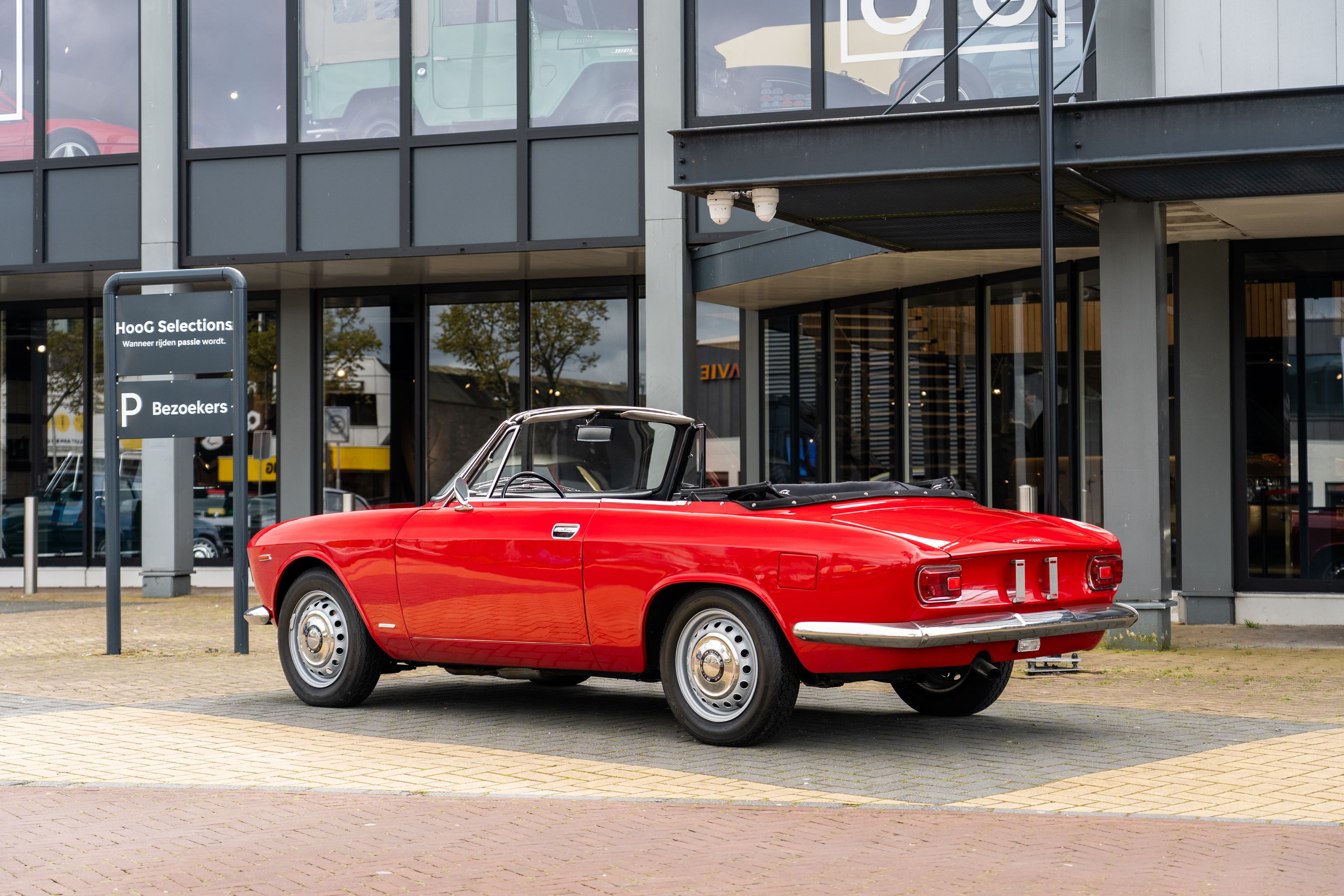 1965 Alfa Romeo Giulia Sprint GTC, foto 4