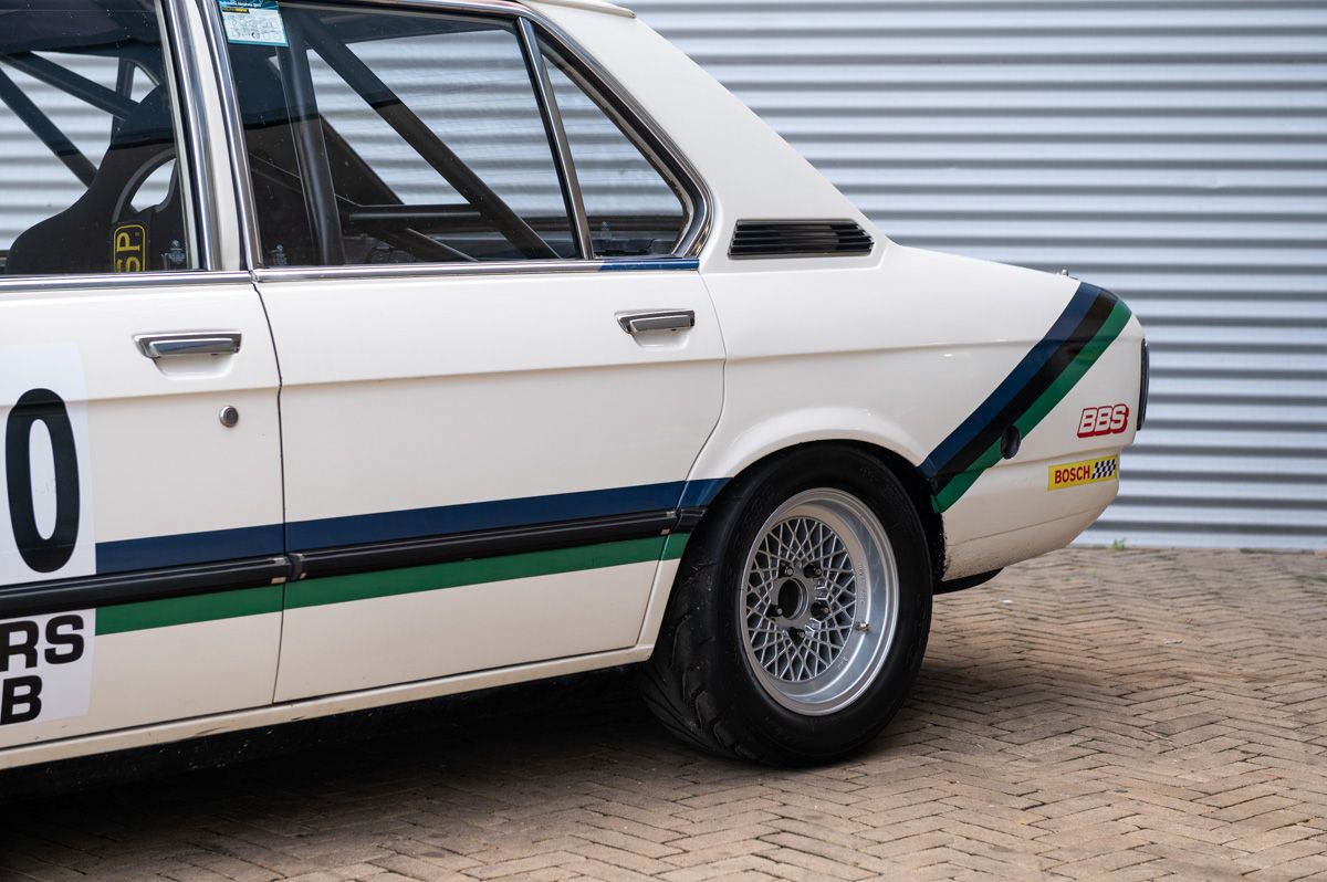 1977 BMW 5-Serie 530i 1B Historic race car, foto 7