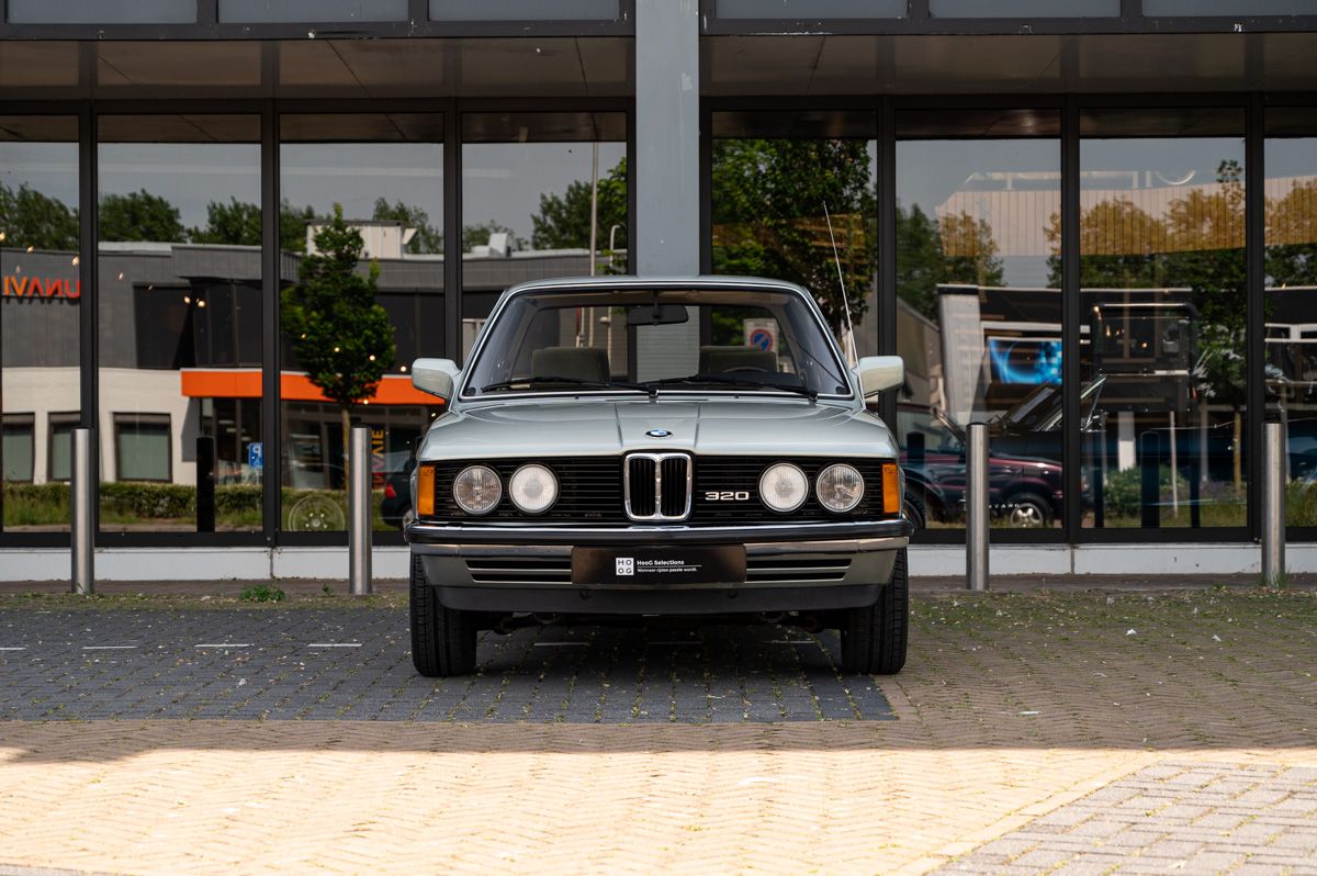 1982 BMW 3-Serie 320 E21 Edition E, foto 2