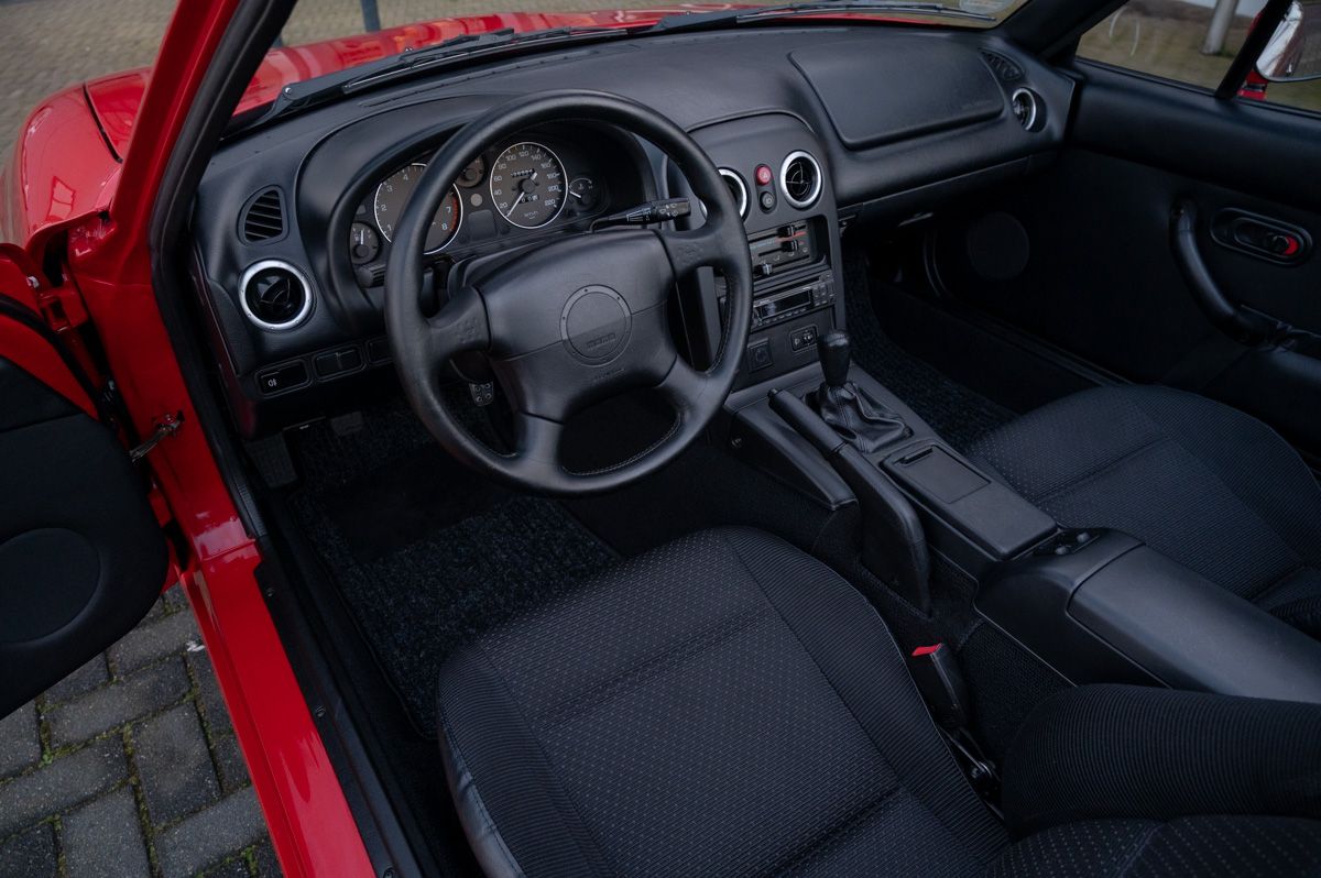 1995 Mazda MX-5 1.6i, foto 6