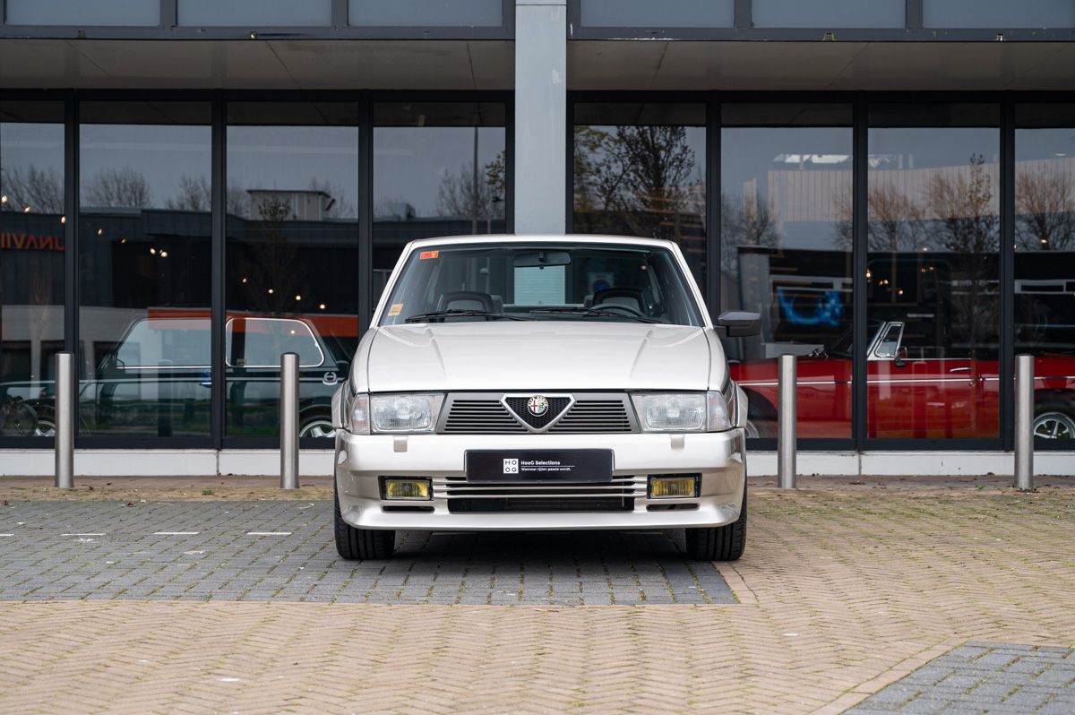 1988 Alfa Romeo 75 1.8 Turbo Zender, foto 2