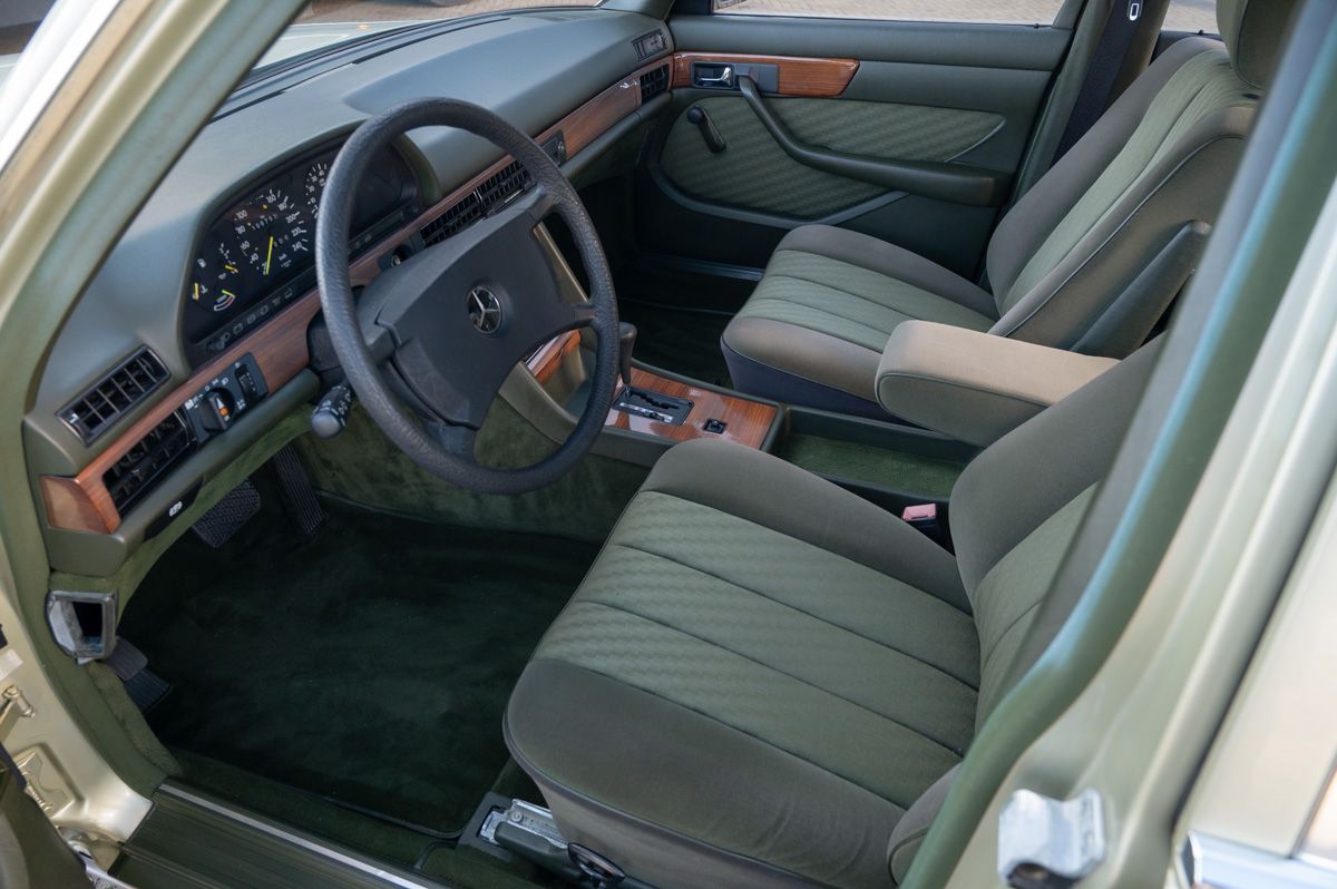 1986 Mercedes-Benz S-Klasse 260 SE, foto 7