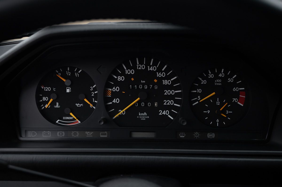 1986 Mercedes-Benz E-Klasse 300E (W124) Lorinser, foto 8