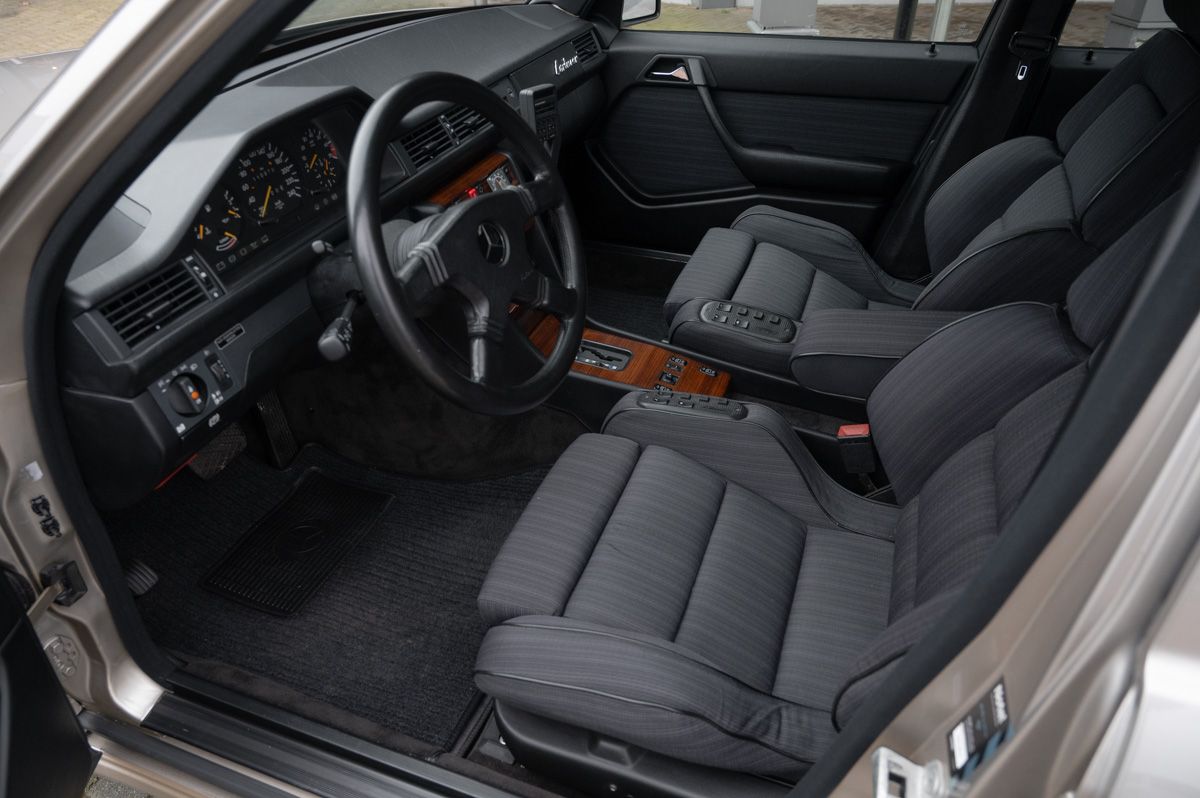 1986 Mercedes-Benz E-Klasse 300E (W124) Lorinser, foto 7