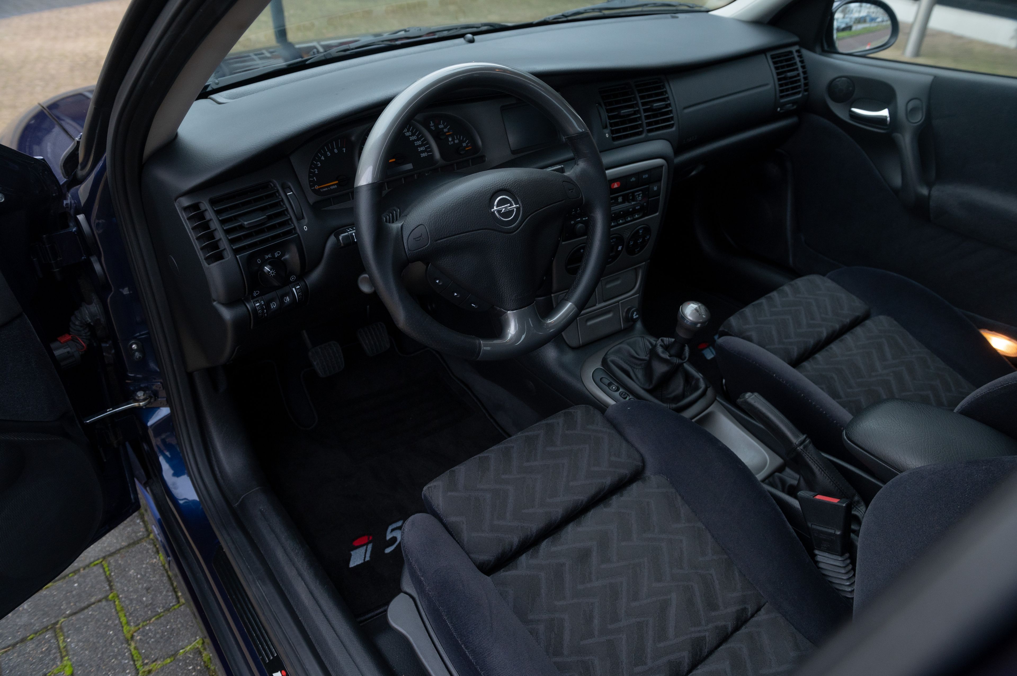 1999 Opel Vectra 2.5 V6 i500, foto 6
