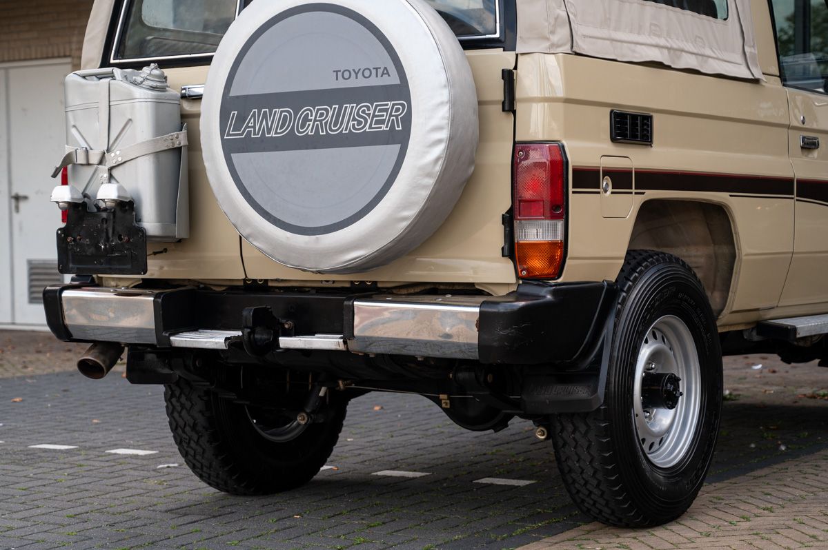 1994 Toyota Land Cruiser FZJ73, foto 4