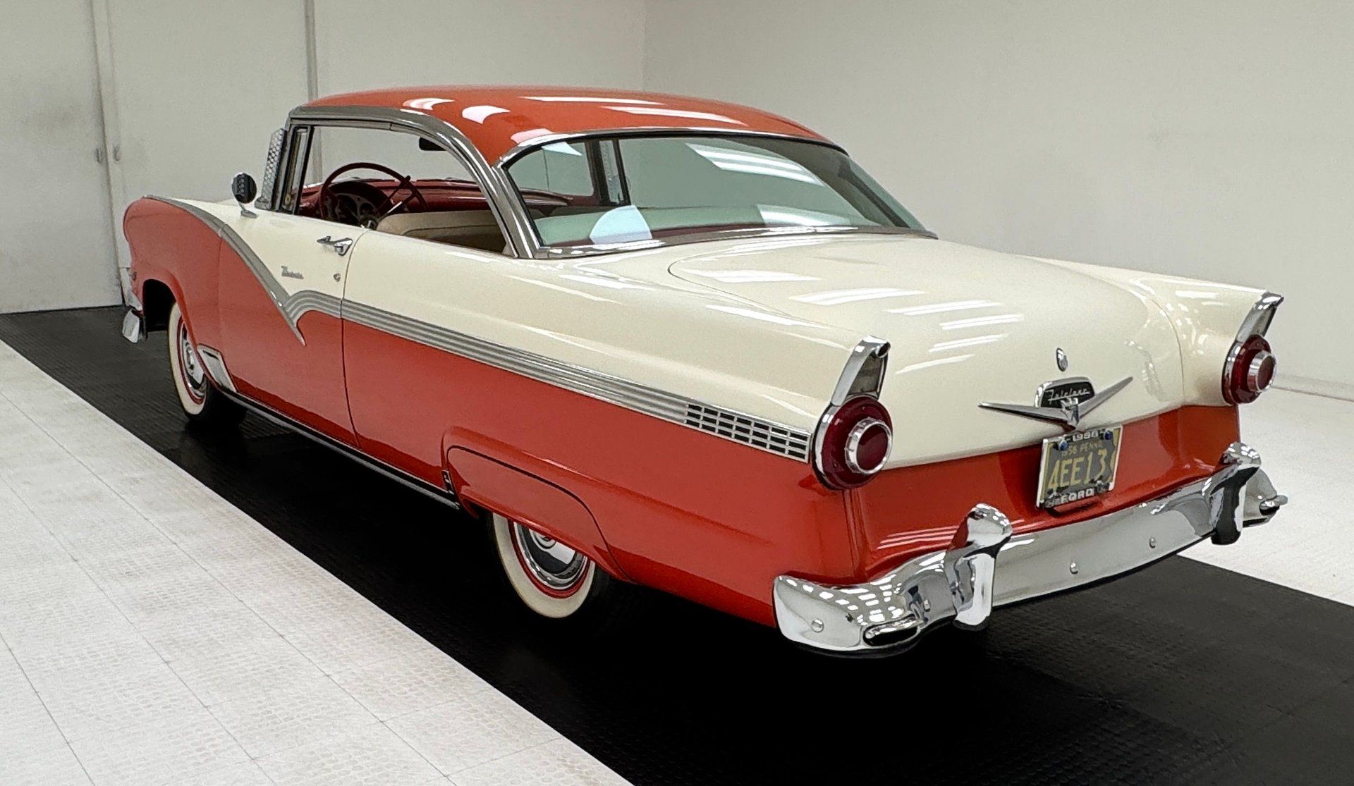 1956 Ford Fairlane Victoria 2 Door Hardtop, foto 3