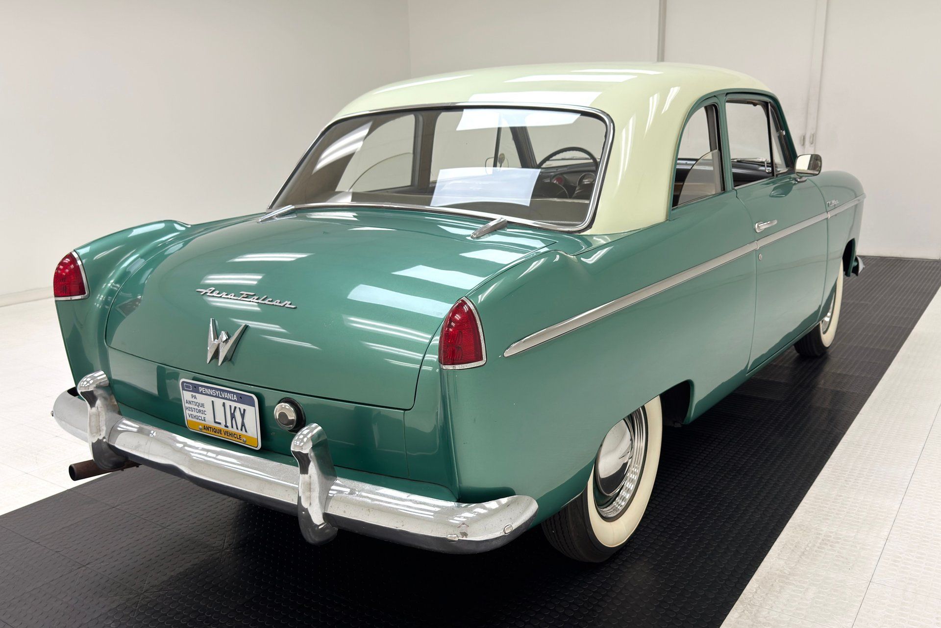 1953 Willys Aero Falcon 2 Door Sedan, foto 5