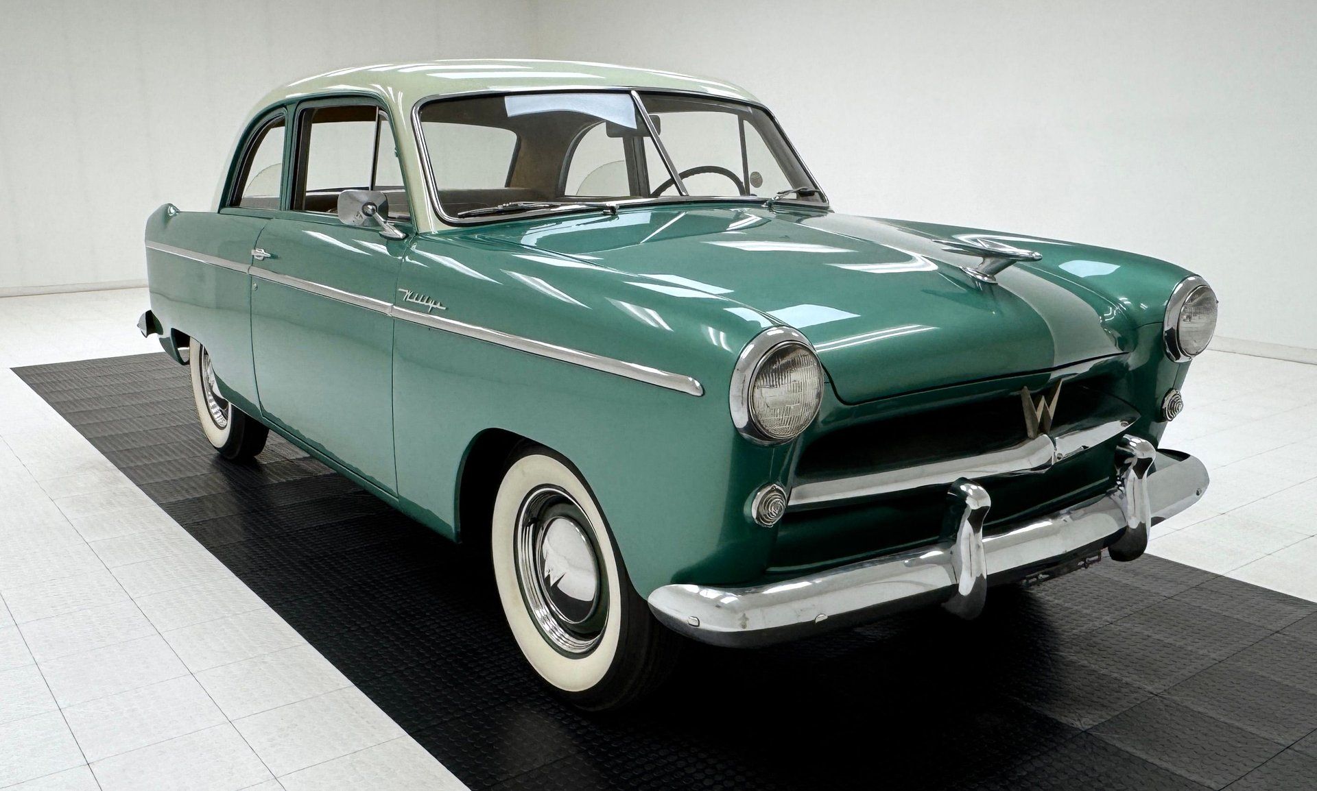 1953 Willys Aero Falcon 2 Door Sedan, foto 7