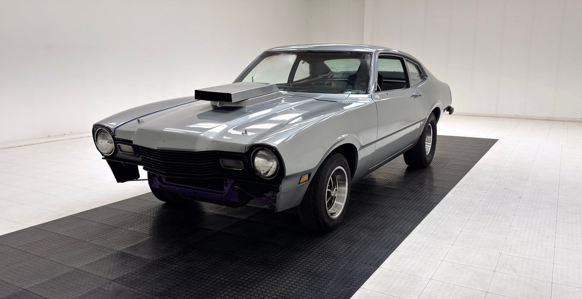 1976 Mercury Comet 2 Door Sedan, foto 1