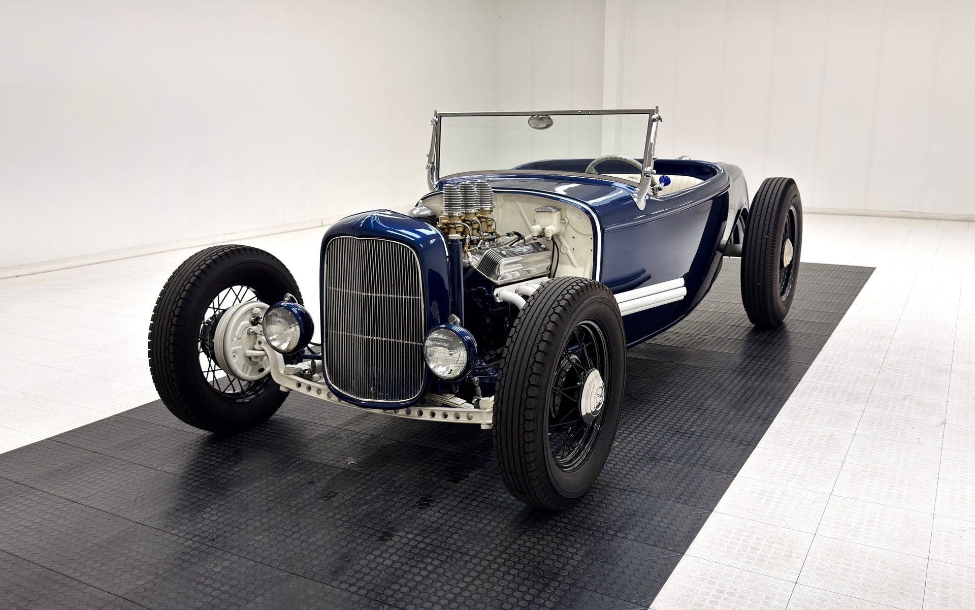 1932 Ford Model B Roadster, foto 1