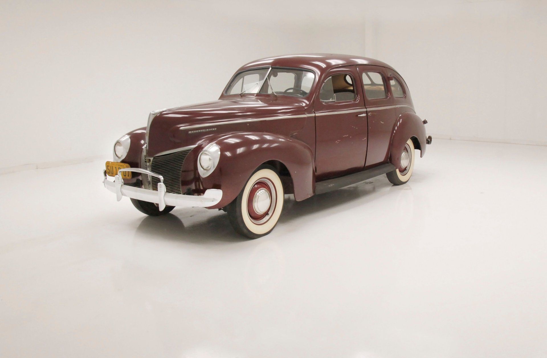 1940 Mercury Eight Sedan, foto 1