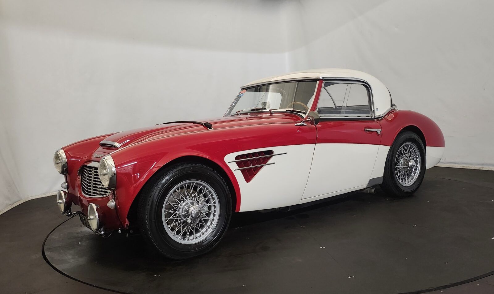 1956 Austin-Healey 100 Six BN4, foto 2
