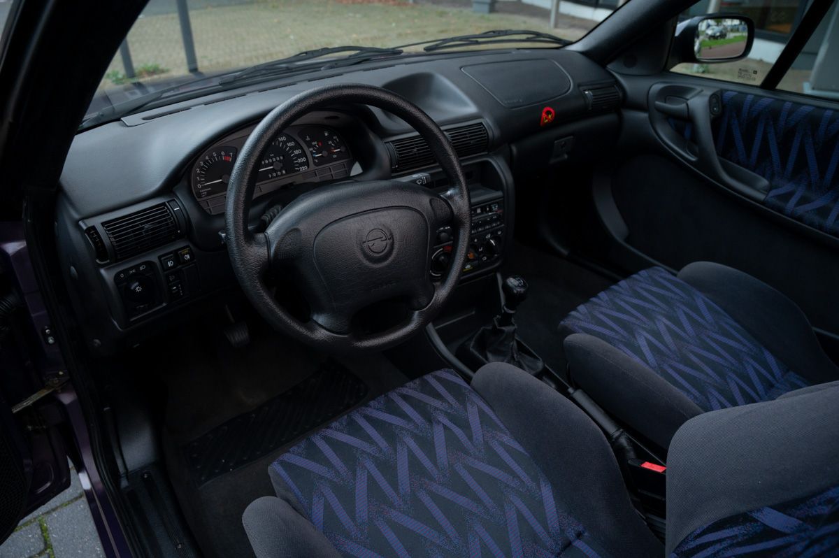 1995 Opel Astra F 1.8i-16V Cabriolet, foto 6