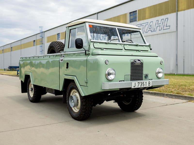 1975 Land Rover Santana 1300, foto 1