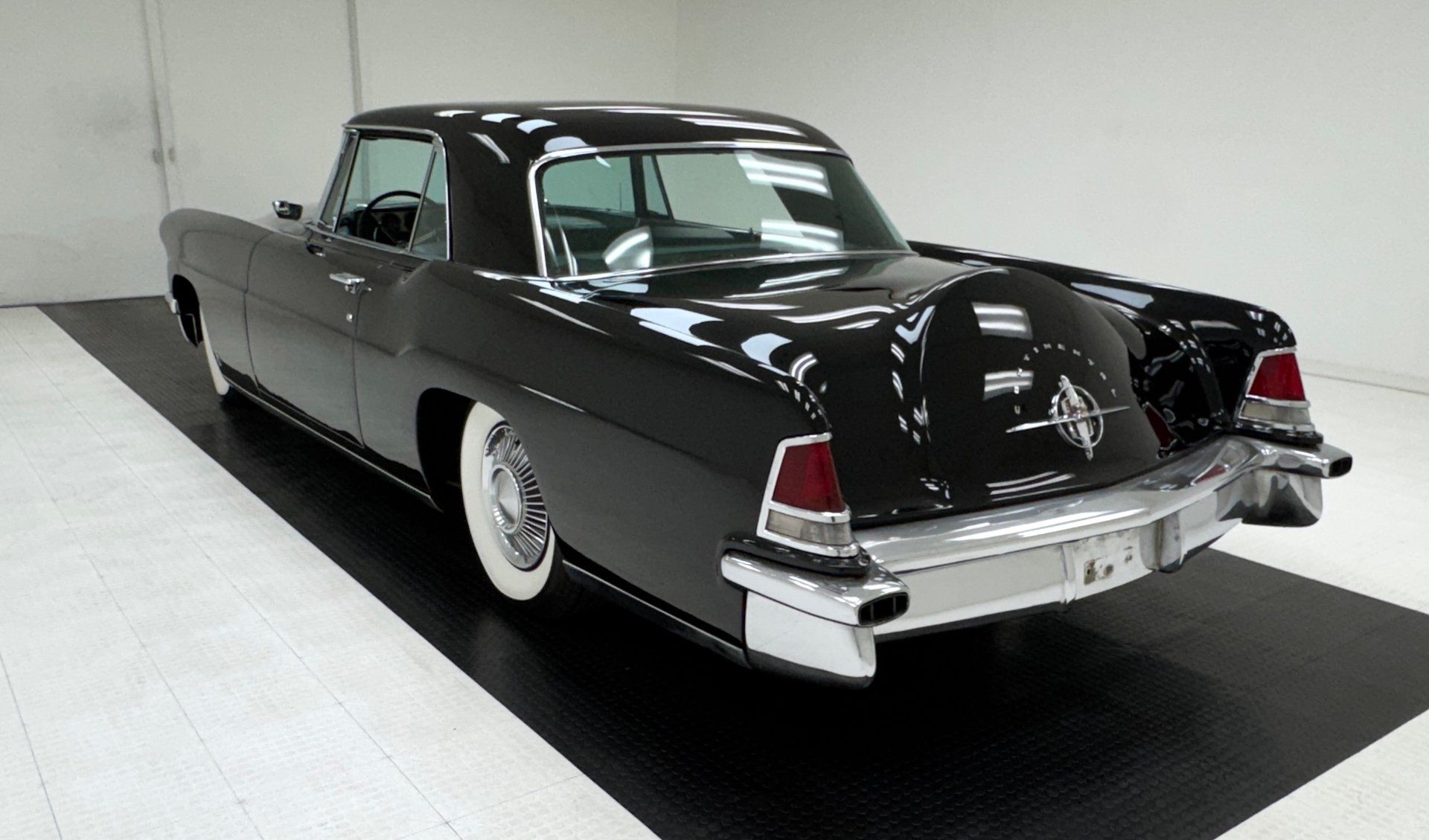 1956 Continental Mark II 2 Door Sport Coupe, foto 3