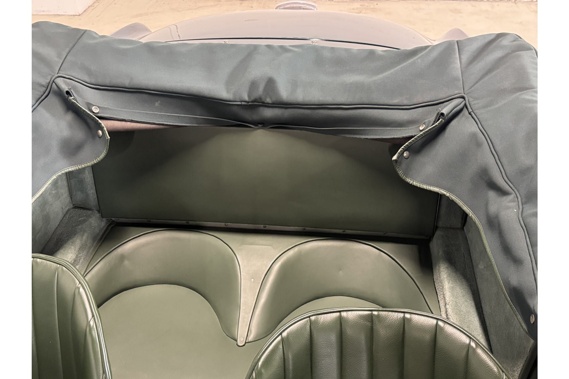 1959 Aston Martin DB2/4 MK III Drophead Coupé, foto 6