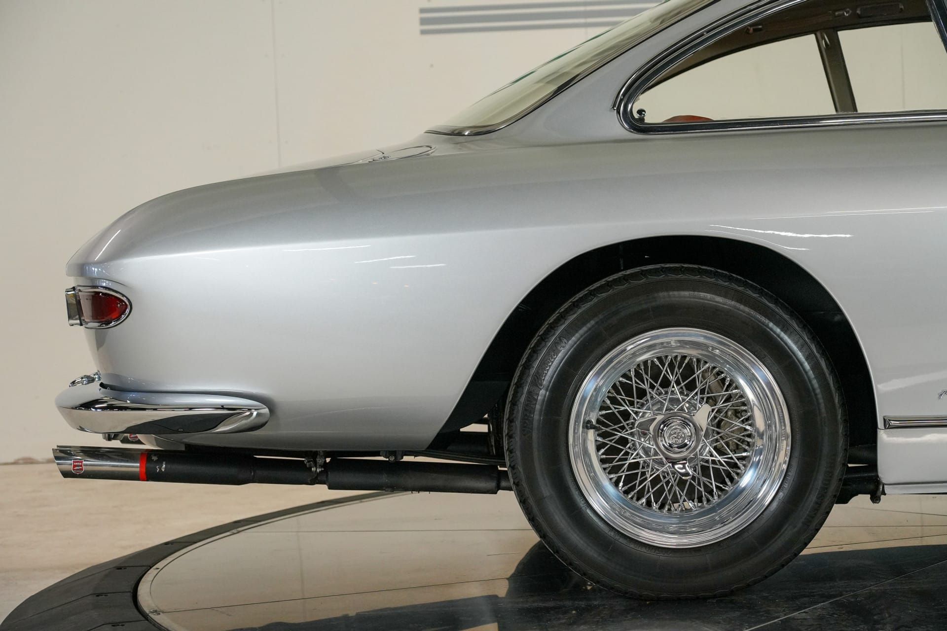 1965 Ferrari 330 GT 2+2 Series II, foto 12