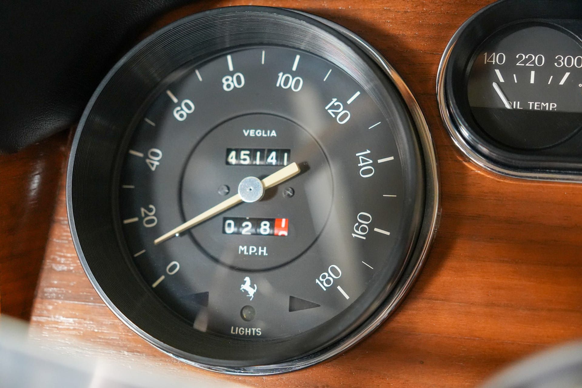 1965 Ferrari 330 GT 2+2 Series II, foto 11