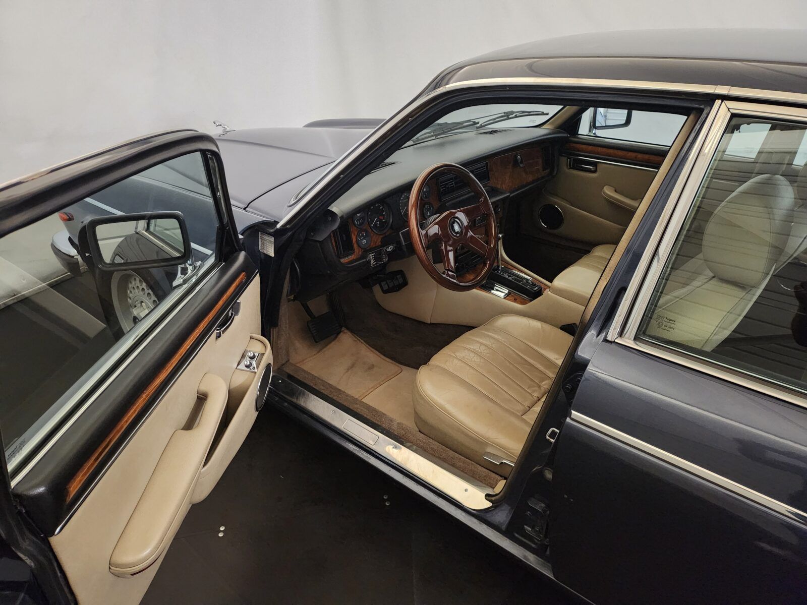 1988 Jaguar XJ12 Sovereign HE Series III, foto 5