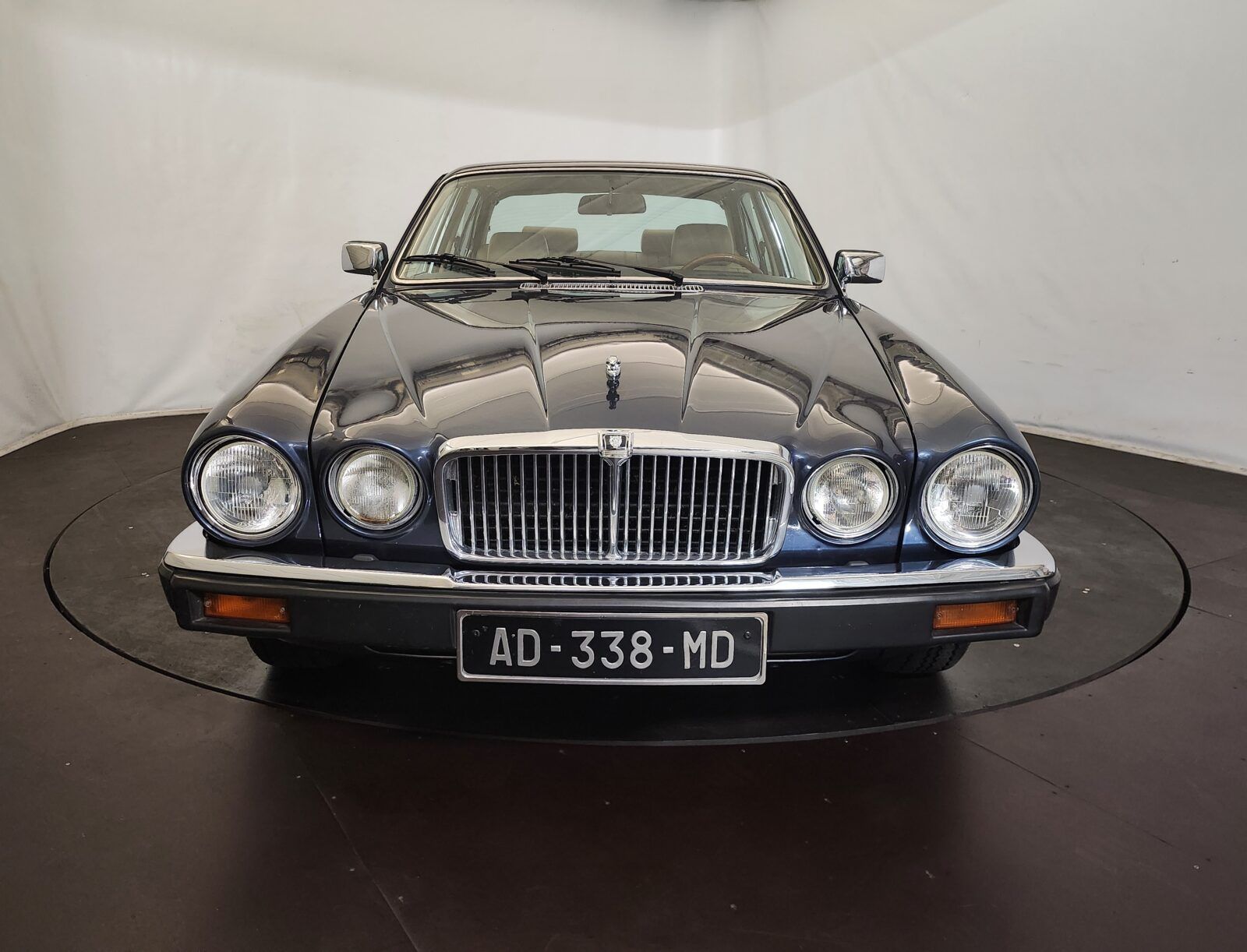 1988 Jaguar XJ12 Sovereign HE Series III, foto 6