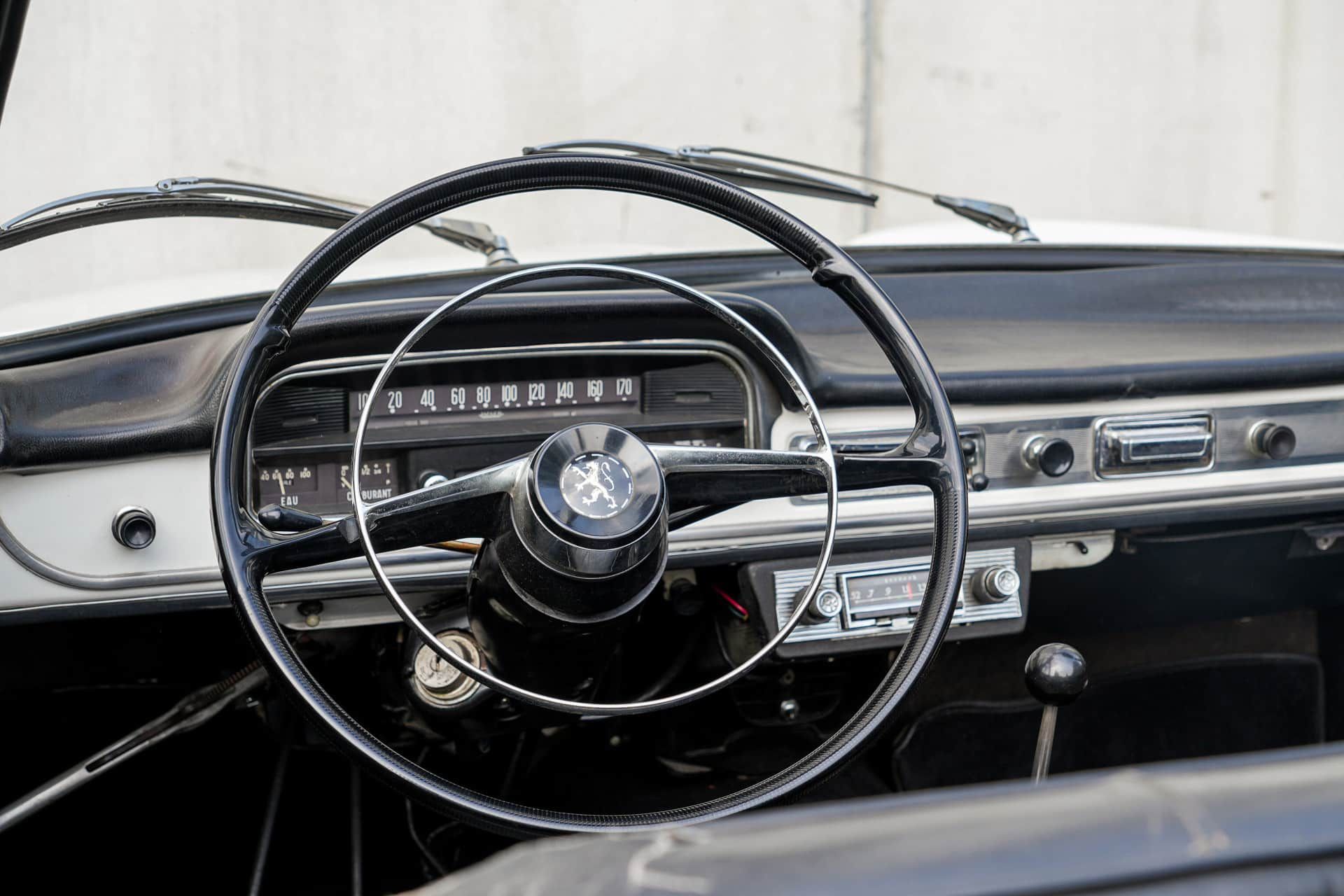 1967 Peugeot 404 Cabriolet, foto 8