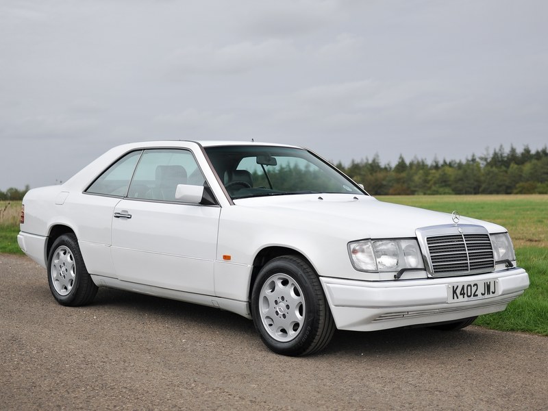 1993 Mercedes-Benz 220CE Pillarless Coupe W124, foto 1