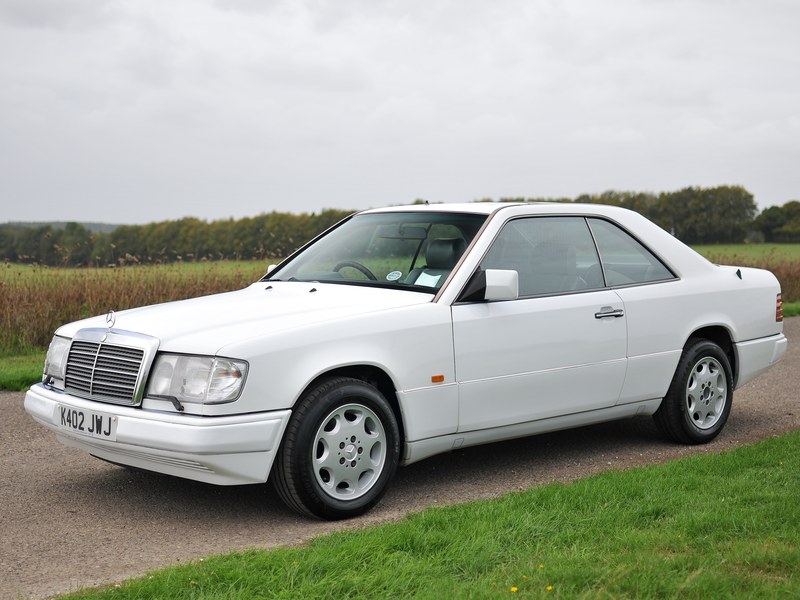 1993 Mercedes-Benz 220CE Pillarless Coupe W124, foto 3