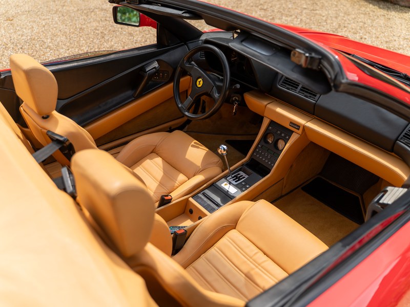 1993 Ferrari 348 Spider, foto 3