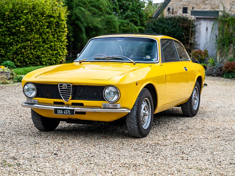 1972 Alfa Romeo GT Junior 1600, foto 1