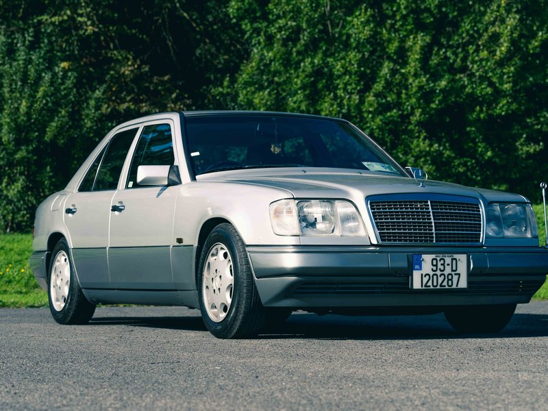 1993 Mercedes-Benz E320 W124, foto 1