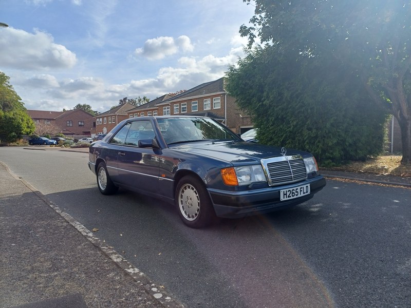 1990 Mercedes-Benz 300 CE-24 C124 - Sportline Chassis, foto 1