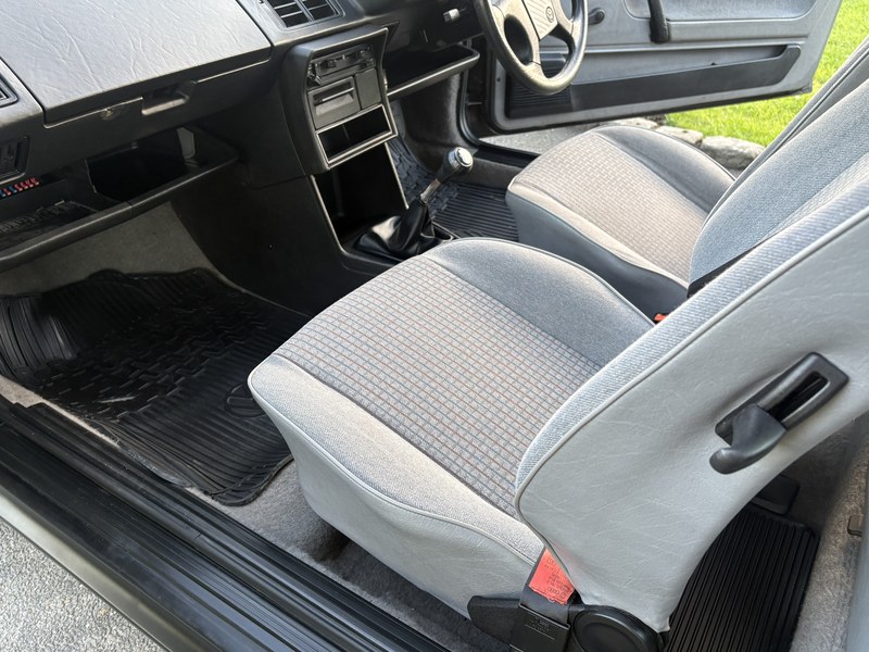 1989 Volkswagen Scirocco 1.8 GT, foto 4