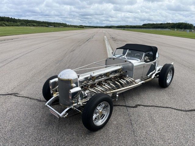 Decimo Segundo – 12-Cylinder Hand Made Aluminium Rod, foto 1