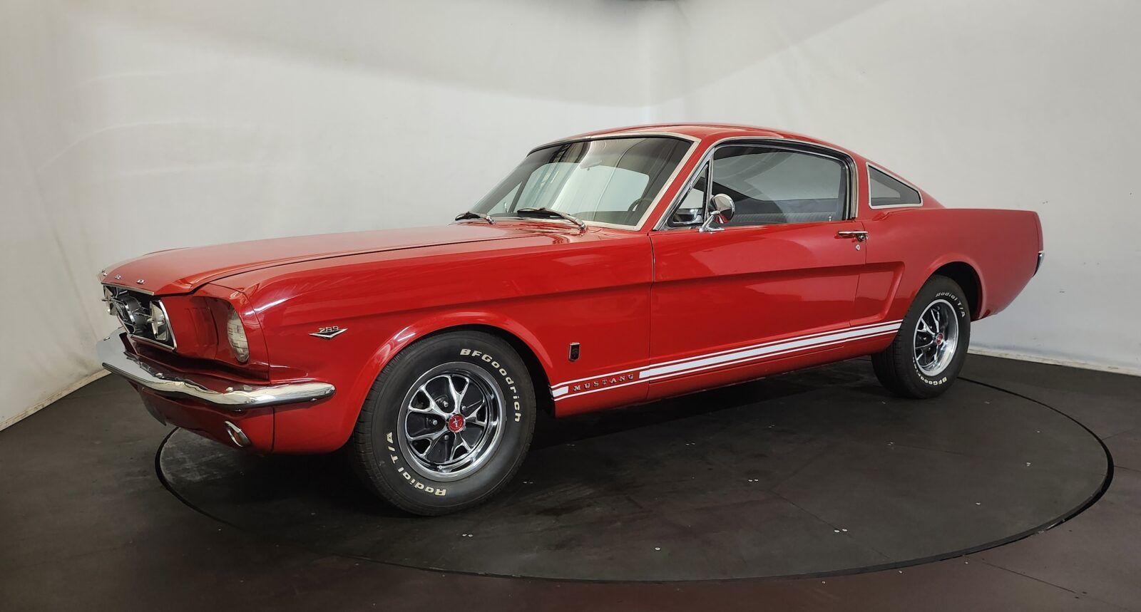 1965 Ford Mustang Fastback GT First generation, foto 2
