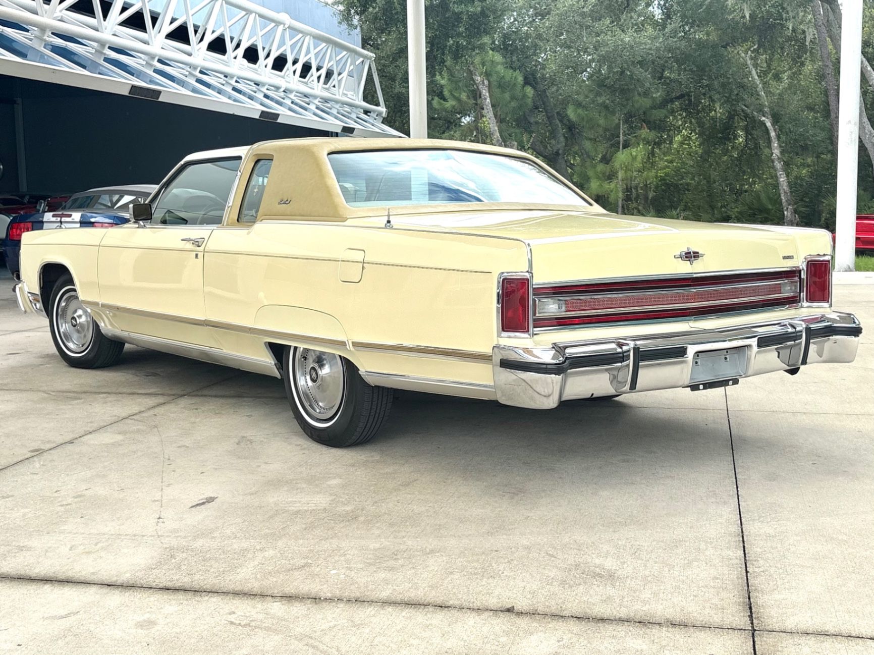 1977 Lincoln Continental Town Coupe, foto 9