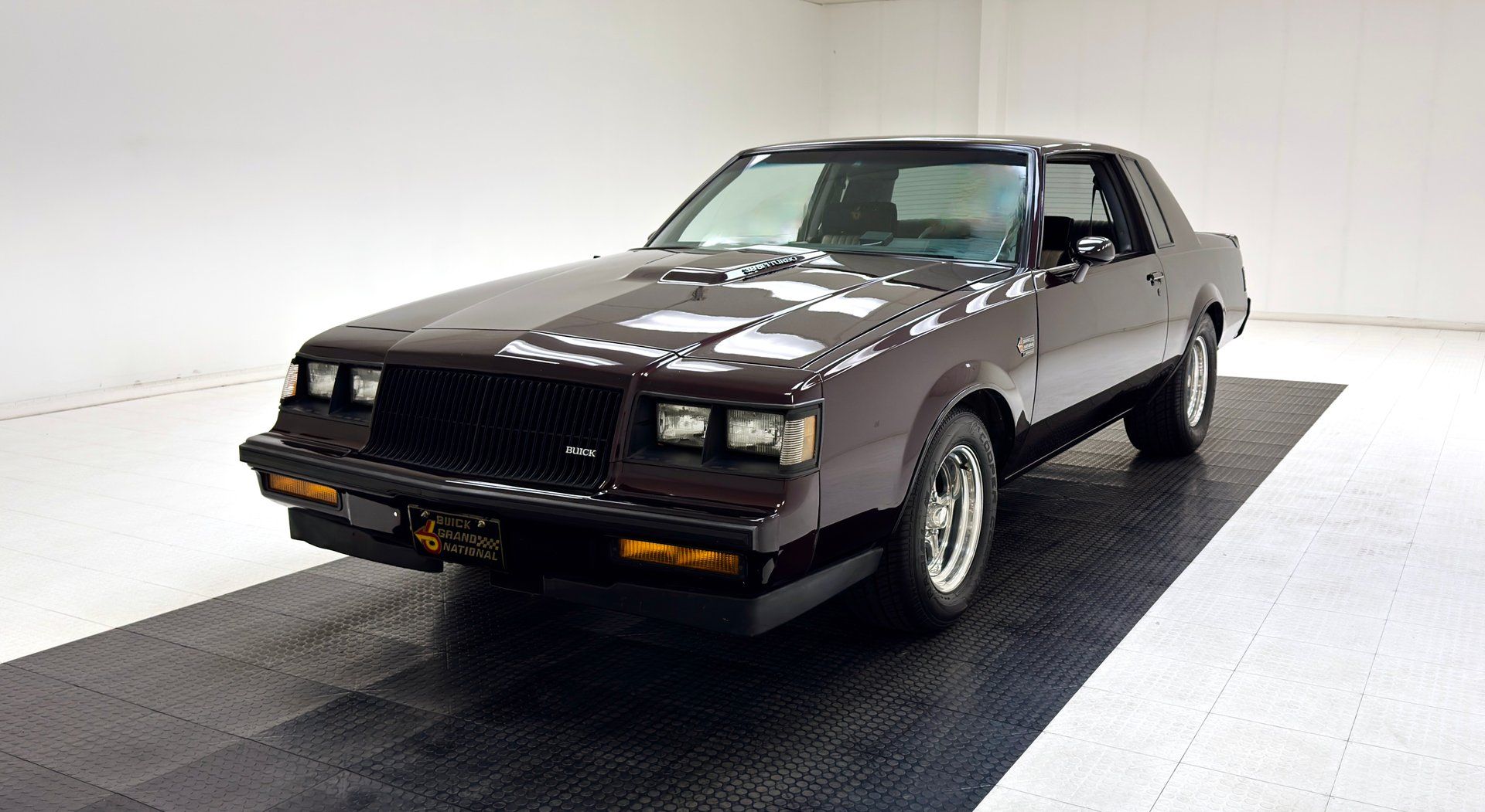 1987 Buick Regal Grand National, foto 1
