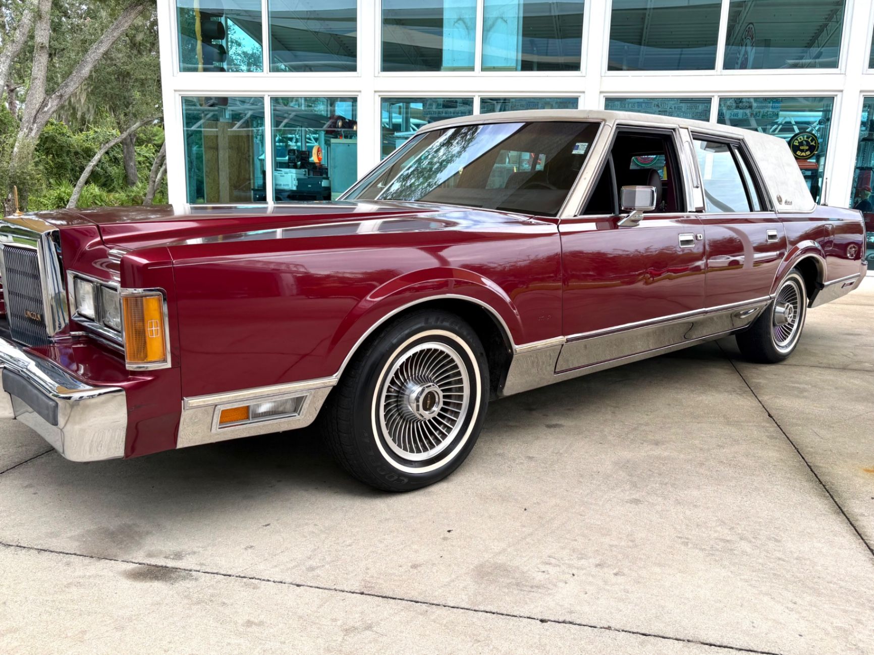 1989 Lincoln Town Car Signature Series, foto 12