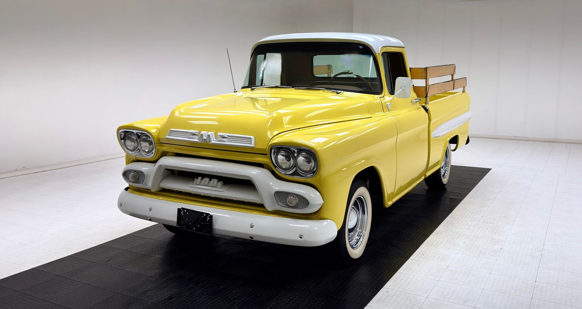 1959 GMC 100 Fleetside Short Bed Pickup, foto 1