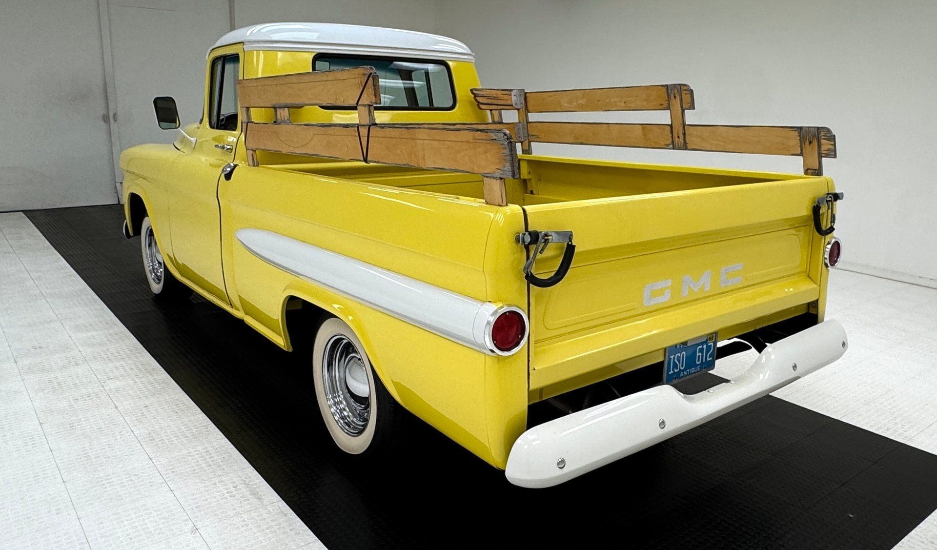 1959 GMC 100 Fleetside Short Bed Pickup, foto 3