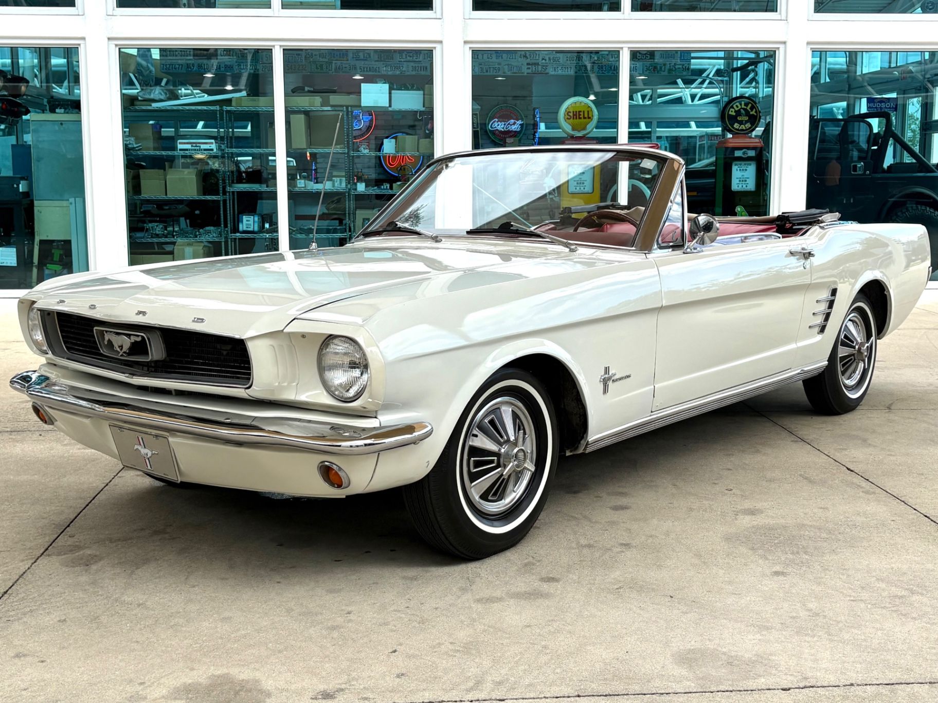 1966 Ford Mustang Base, foto 1