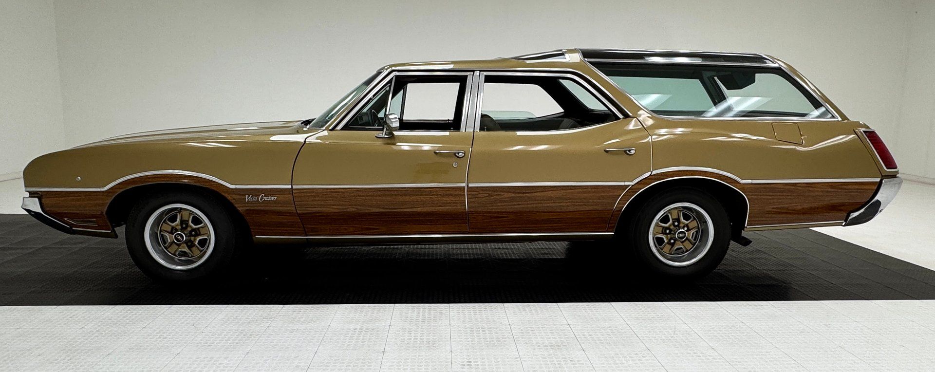 1970 Oldsmobile Vista Cruiser Station Wagon, foto 2