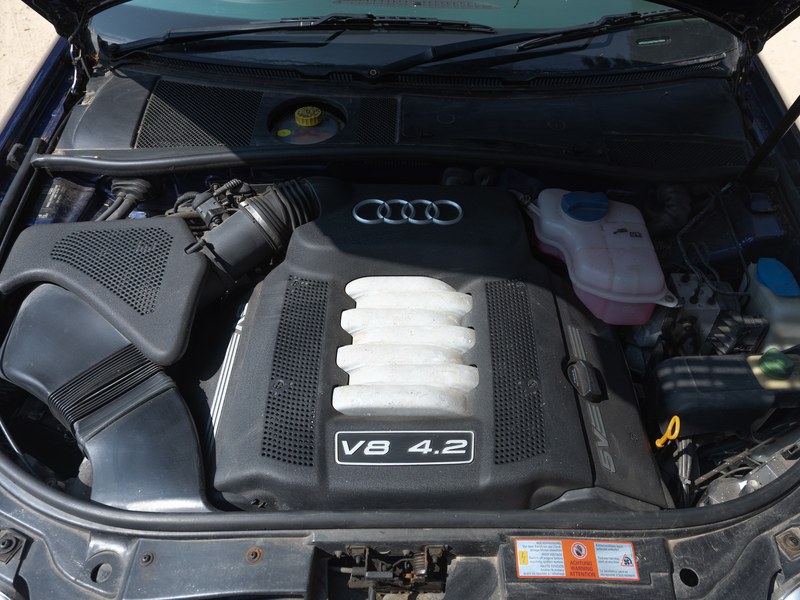 1999 Audi A6 4.2 V8, foto 2
