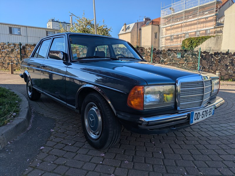 1984 Mercedes-Benz 230E W123, foto 1