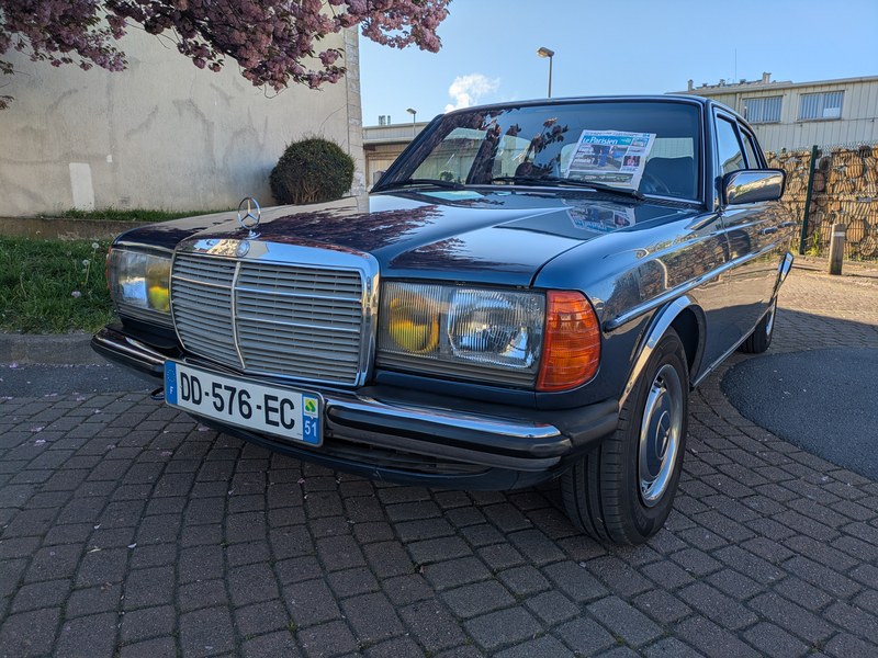 1984 Mercedes-Benz 230E W123, foto 2